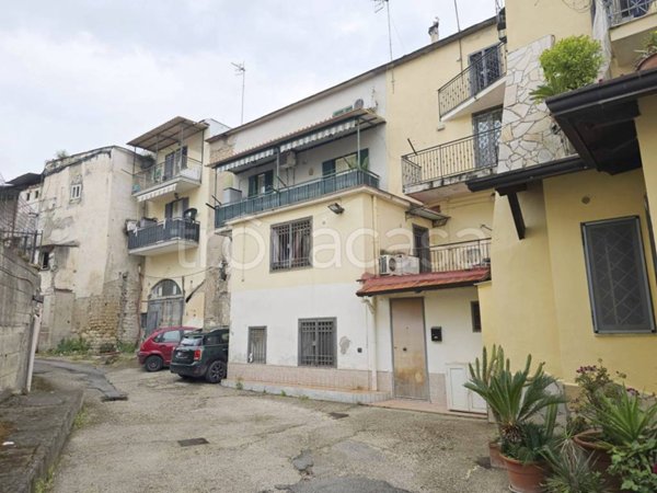 appartamento in vendita a Napoli in zona Chiaiano