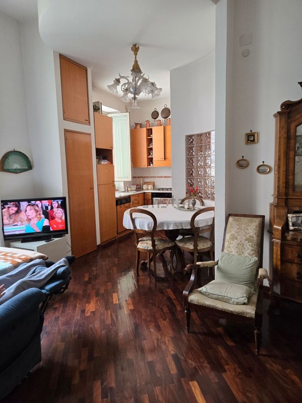 appartamento in vendita a Napoli in zona Vomero