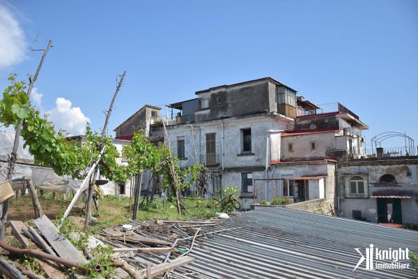 villa in vendita a Napoli in zona Chiaiano