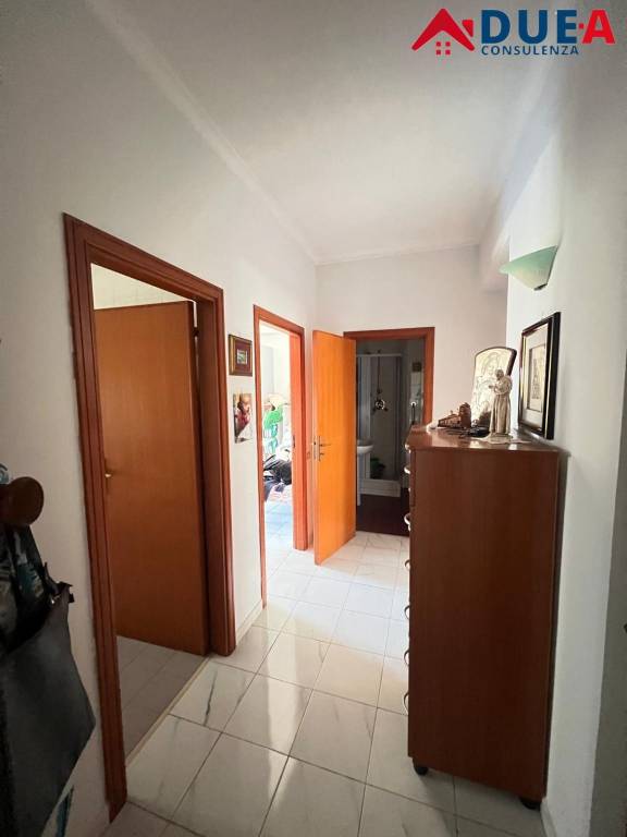 appartamento in vendita a Napoli in zona Fuorigrotta