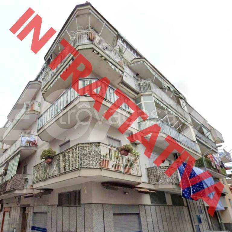 appartamento in vendita a Napoli in zona Secondigliano