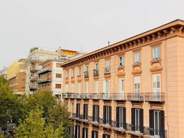 appartamento in vendita a Napoli in zona Vomero