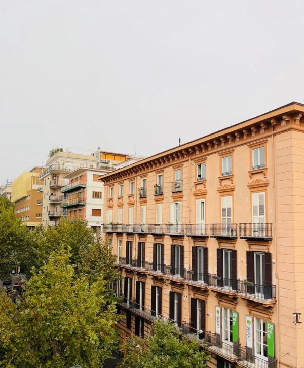 appartamento in vendita a Napoli in zona Vomero