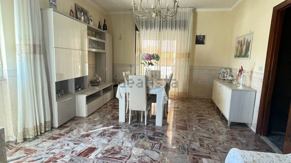 appartamento in vendita a Napoli in zona Miano