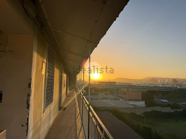 appartamento in vendita a Napoli in zona Barra