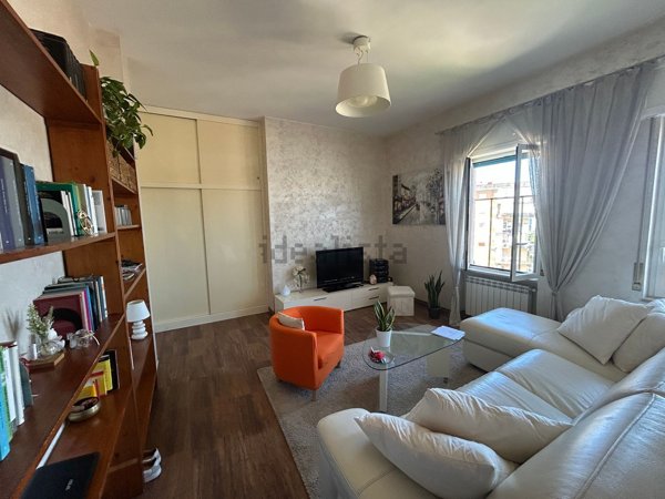 appartamento in vendita a Napoli in zona Vomero