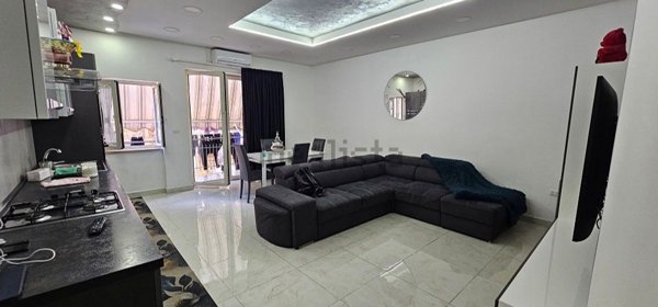 appartamento in vendita a Napoli in zona Pendino / San Giuseppe