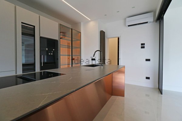 appartamento in vendita a Napoli in zona Posillipo