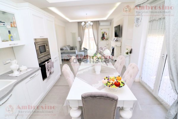 appartamento in vendita a Napoli in zona Secondigliano