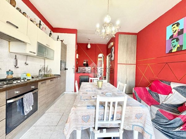 appartamento in vendita a Napoli in zona Barra