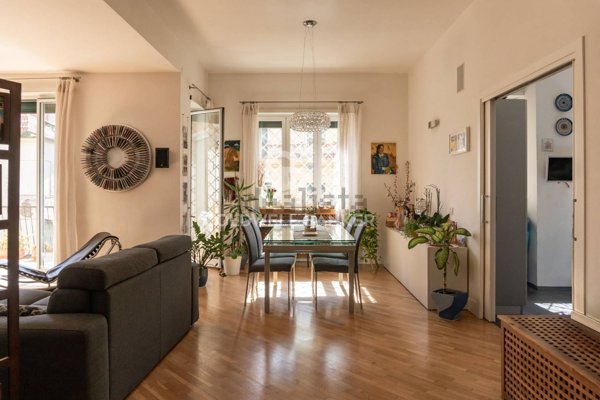 appartamento in vendita a Napoli in zona Posillipo