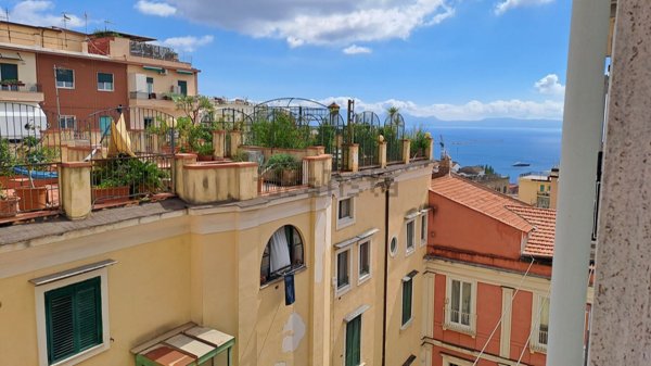 appartamento in vendita a Napoli in zona Vomero