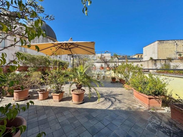 appartamento in vendita a Napoli in zona Centro Antico