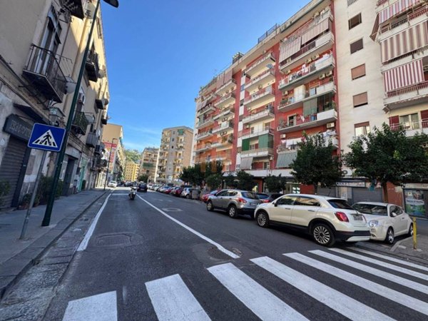 appartamento in vendita a Napoli in zona Fuorigrotta