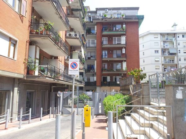 appartamento in vendita a Napoli in zona Capodimonte / Colli Aminei