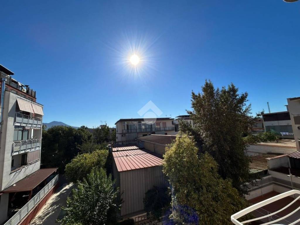 appartamento in vendita a Napoli in zona Capodichino