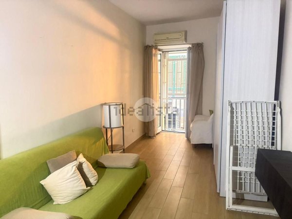 appartamento in vendita a Napoli in zona San Ferdinando