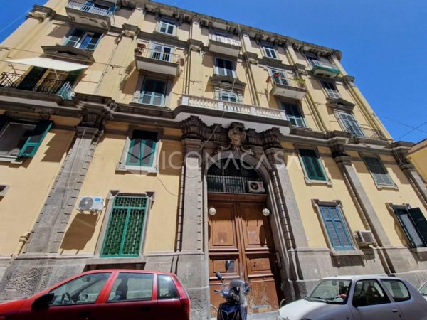 appartamento in vendita a Napoli in zona Stella