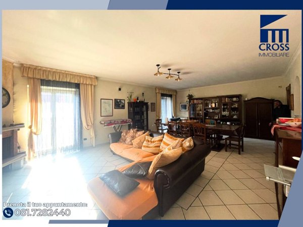 casa indipendente in vendita a Napoli in zona Soccavo