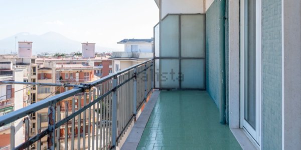 appartamento in vendita a Napoli in zona Capodimonte / Colli Aminei