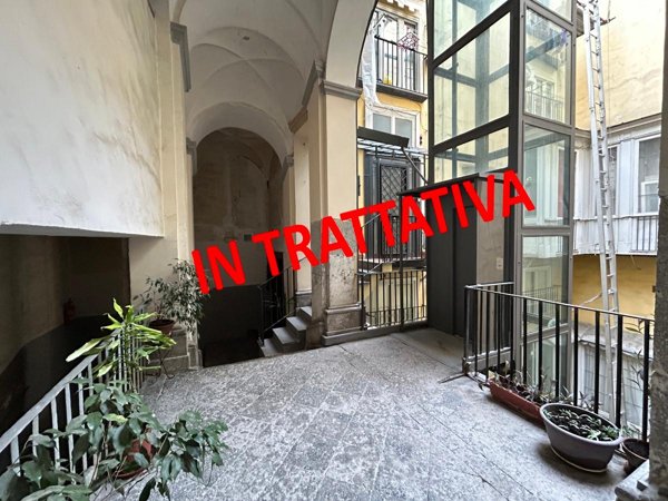 appartamento in vendita a Napoli in zona Stella