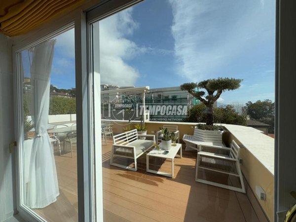 appartamento in vendita a Napoli in zona Posillipo