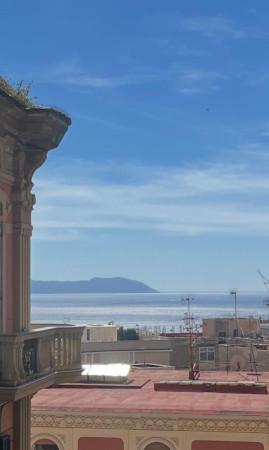 appartamento in vendita a Napoli in zona Chiaia