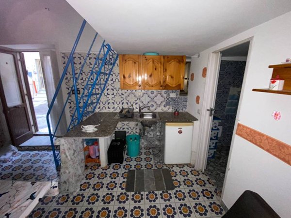 appartamento in vendita a Napoli in zona Secondigliano