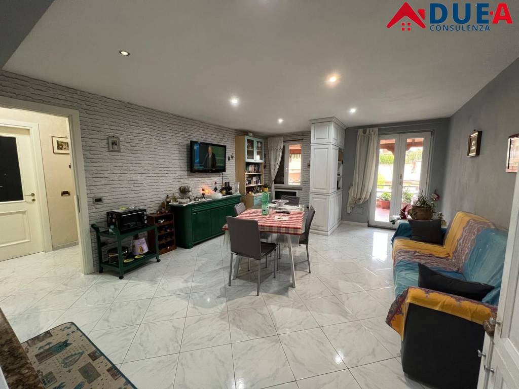 appartamento in vendita a Napoli in zona Camaldoli