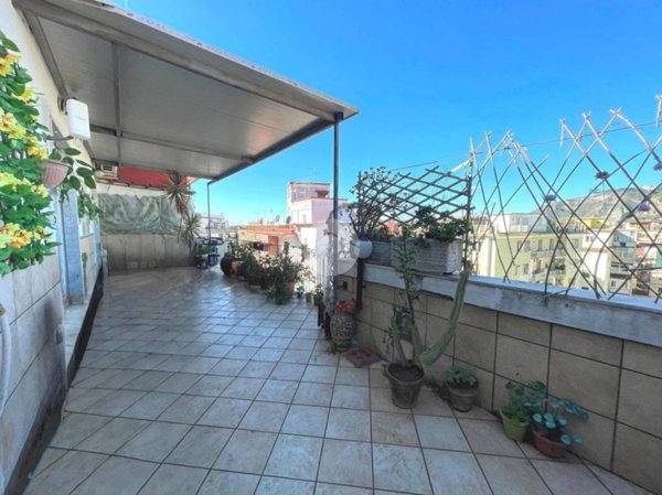 appartamento in vendita a Napoli in zona Vomero