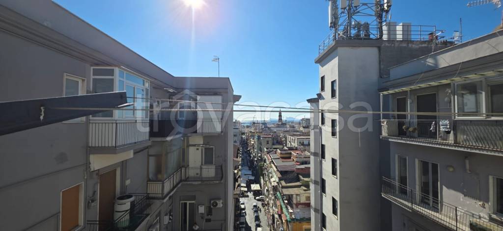 appartamento in vendita a Napoli in zona Pendino / San Giuseppe