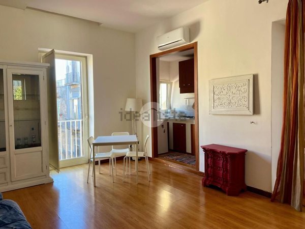 appartamento in vendita a Napoli in zona San Ferdinando