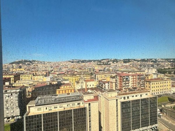 ufficio in vendita a Napoli in zona Zona Industriale-Ferrovia