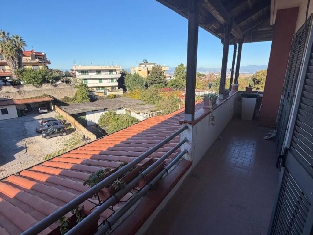 appartamento in vendita a Napoli in zona Pendino / San Giuseppe