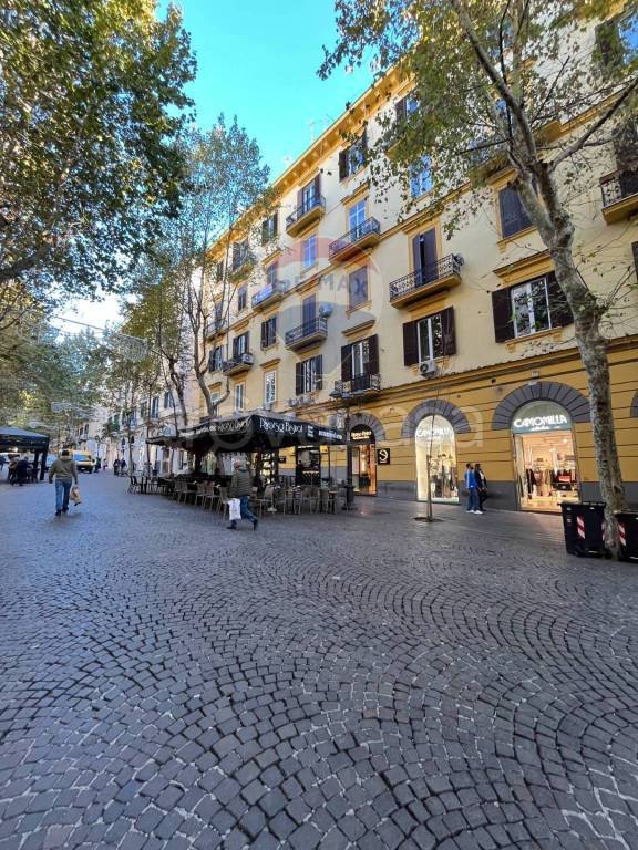 appartamento in vendita a Napoli in zona Vomero