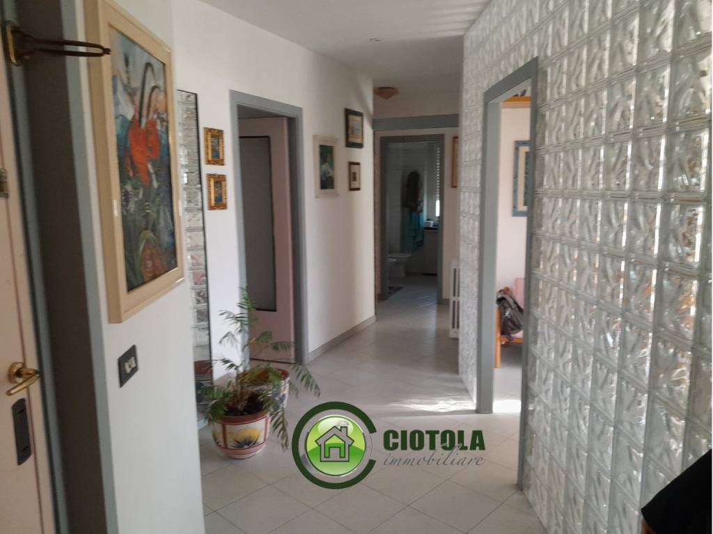 appartamento in vendita a Napoli in zona Soccavo