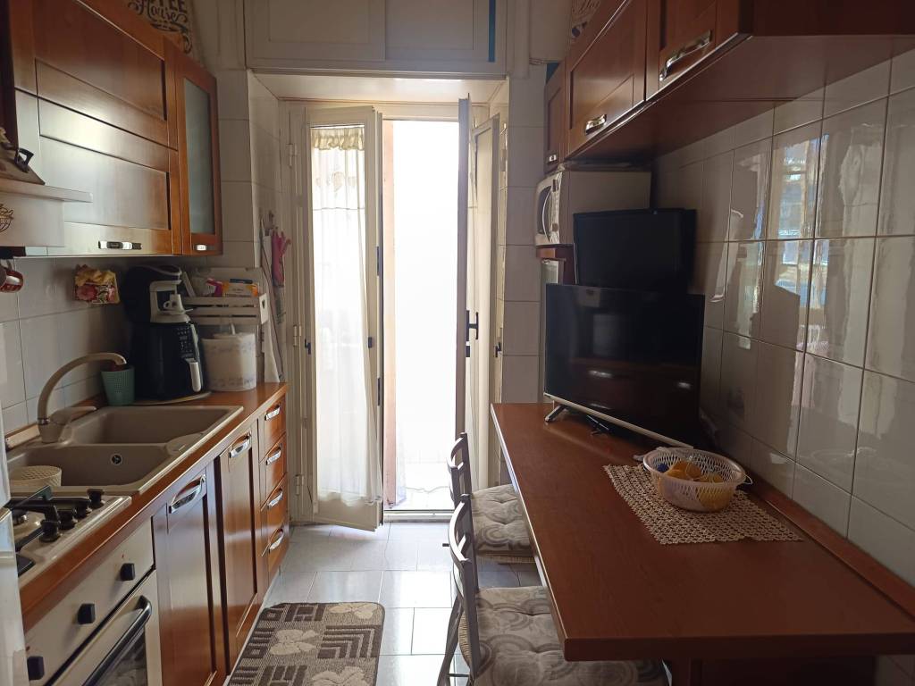 appartamento in vendita a Napoli in zona Bagnoli