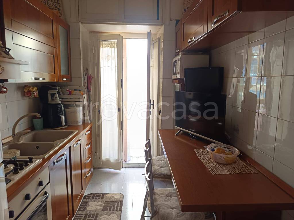 appartamento in vendita a Napoli in zona Bagnoli