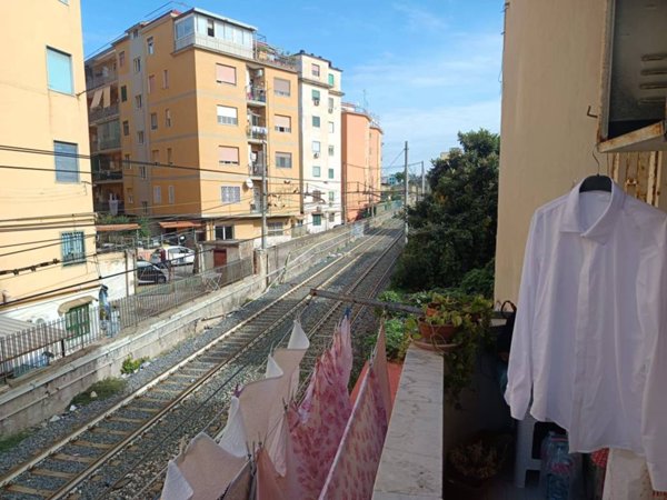 appartamento in vendita a Napoli in zona Bagnoli