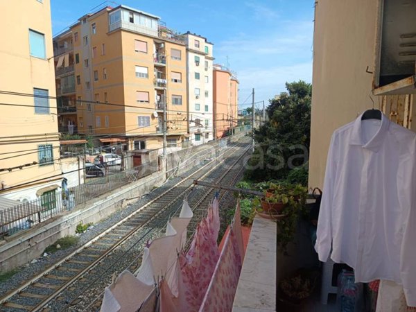 appartamento in vendita a Napoli in zona Bagnoli