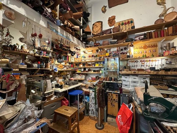 negozio in vendita a Napoli