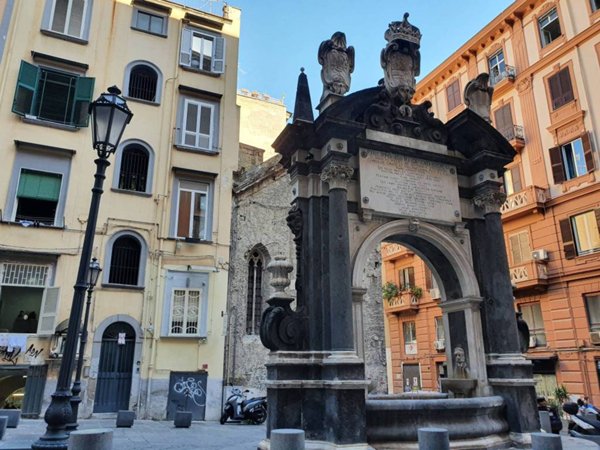 negozio in vendita a Napoli