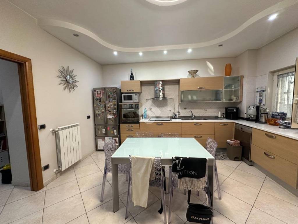 casa indipendente in vendita a Napoli in zona Ponticelli