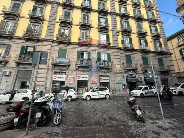 negozio in vendita a Napoli