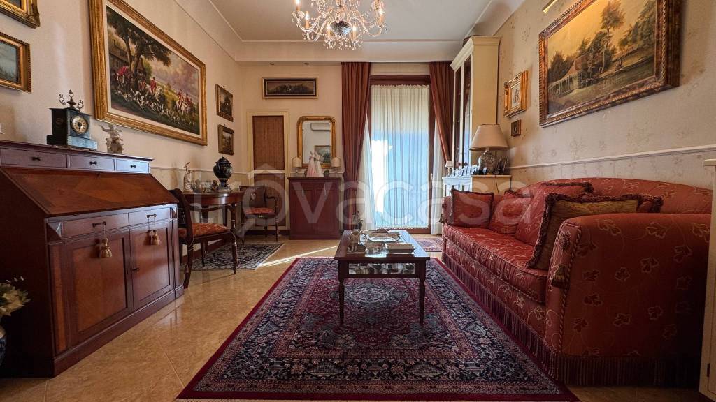 appartamento in vendita a Napoli in zona Vomero