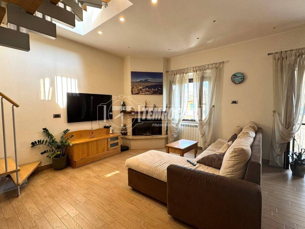 appartamento in vendita a Napoli in zona Soccavo