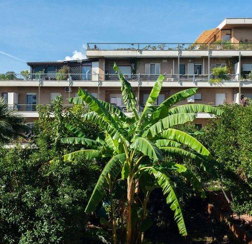 appartamento in vendita a Napoli in zona Posillipo