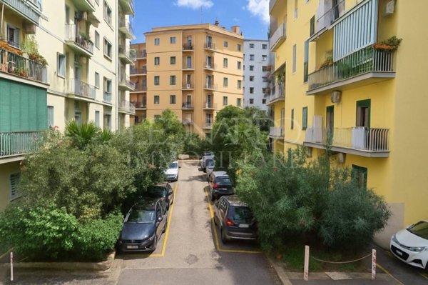 appartamento in vendita a Napoli in zona Arenella