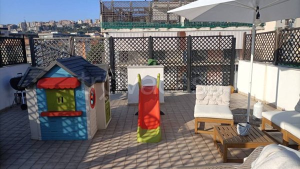 appartamento in vendita a Napoli in zona Fuorigrotta
