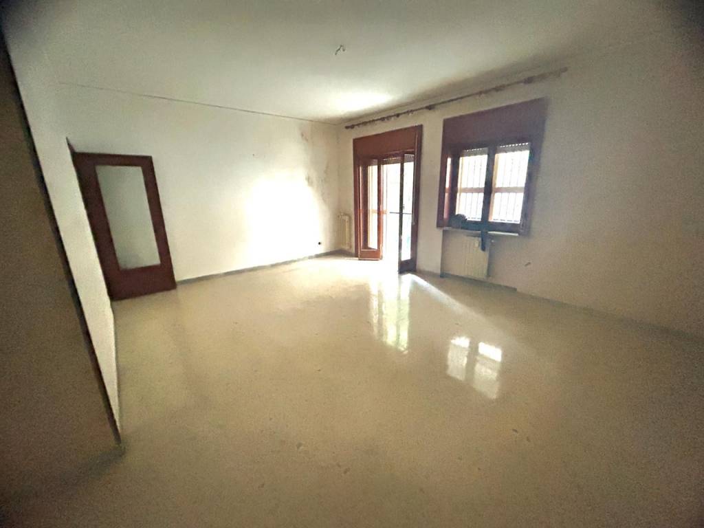 appartamento in vendita a Napoli in zona Arenella